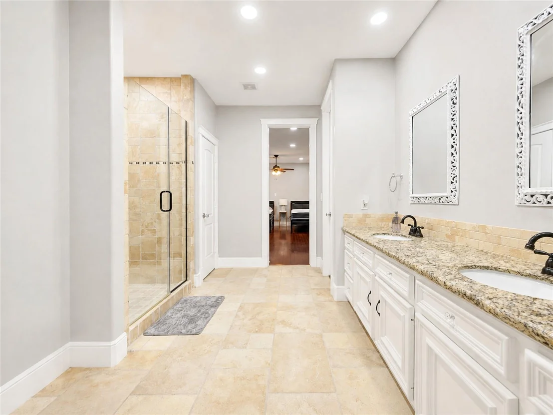 Photo of 200 Creekside Court