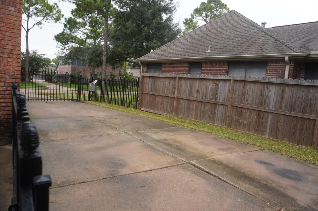 Photo of 14423 Redbud Valley Trail