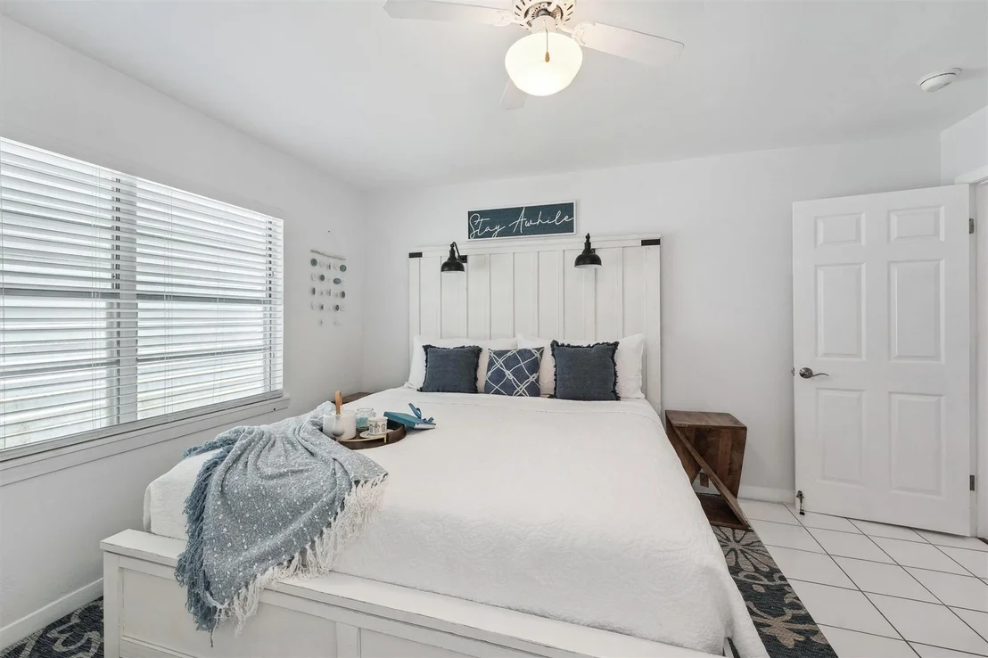 Photo of 16519 Blackbeard Road