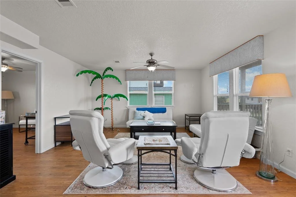 Photo of 406 Sea Shell