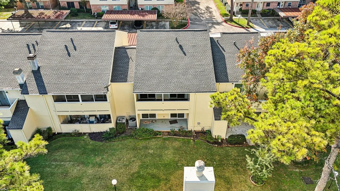 Photo of Unit 607 at 14515 Wunderlich Drive