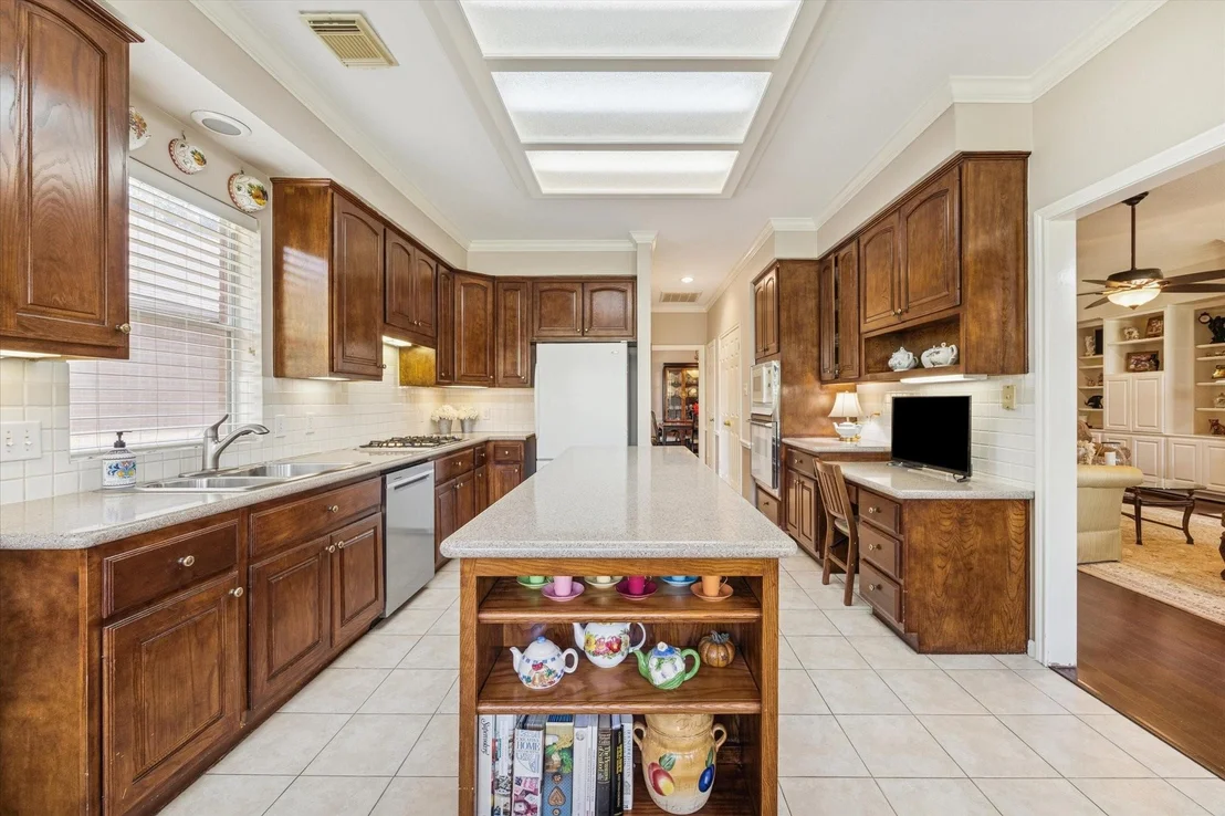 Photo of 13810 Senca Park Drive