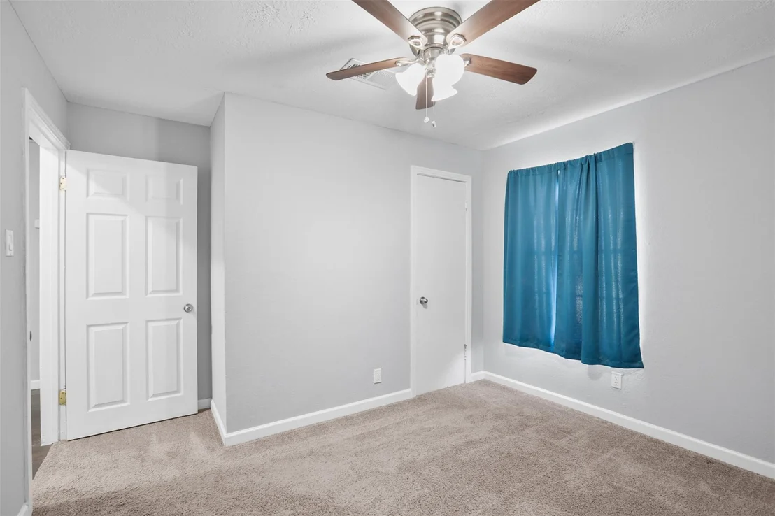 Photo of 7406 Elbridge Lane