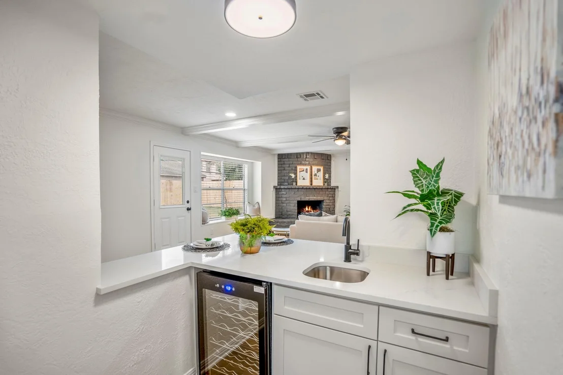 Photo of 8006 Vickridge Lane