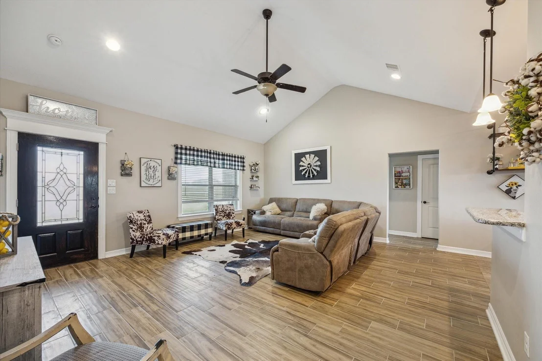 Photo of 5658 Longhorn Trail