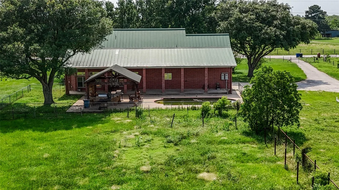 Photo of 19250 Becker Road