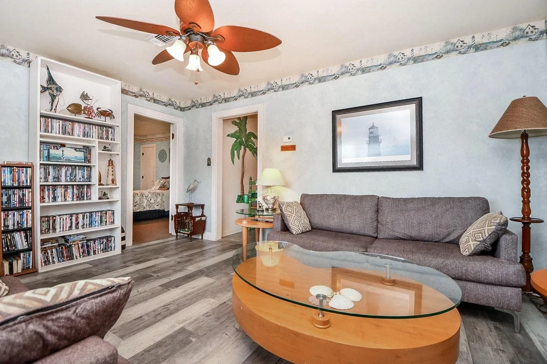 Photo of 1301 2nd Street