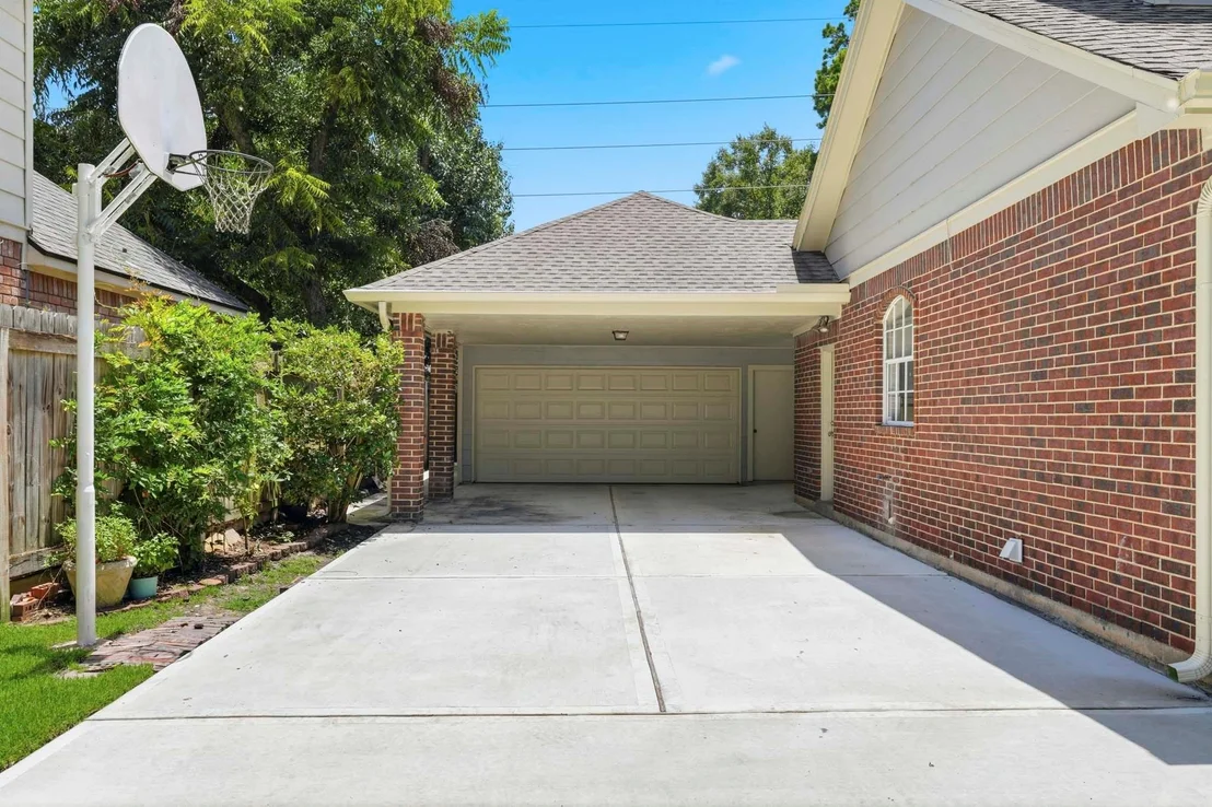Photo of 6835 Cherry Hills Road