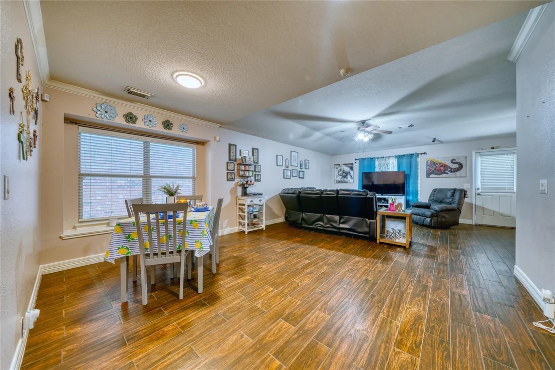 Photo of 2210 Mountain Ranch Drive