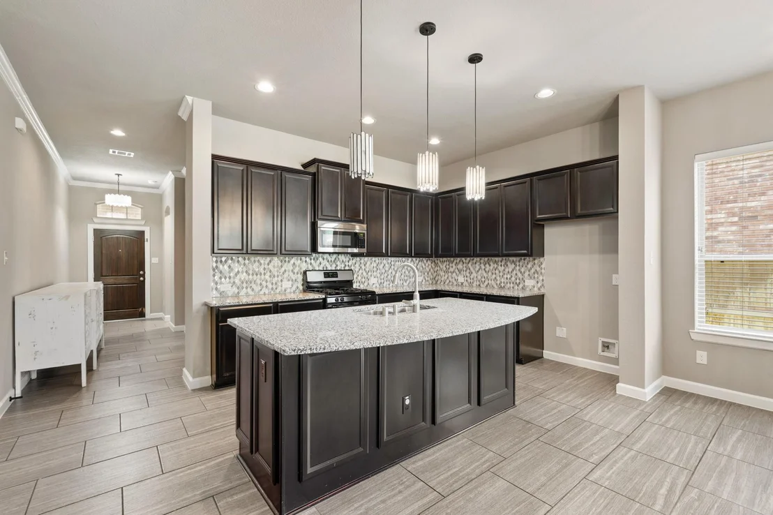 Photo of 6318 Wolf Run Drive