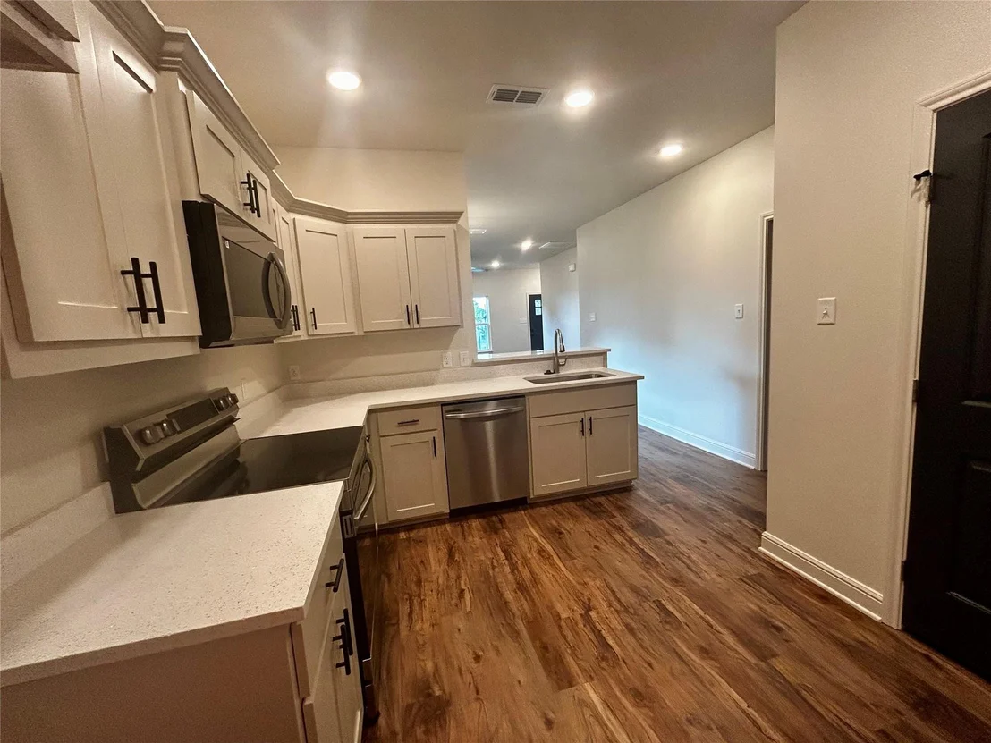 Photo of 203 E Fleming