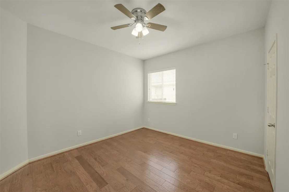 Photo of 25811 Sundrop Meadows Lane
