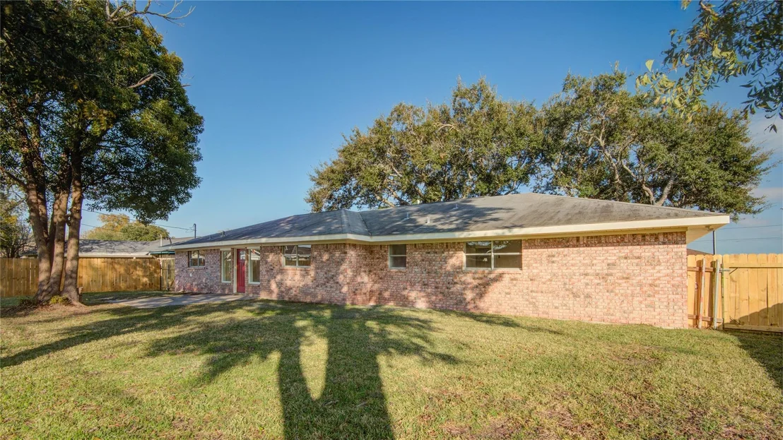 Photo of 3416 Walnut Drive