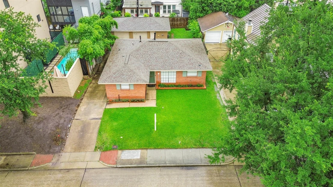 Photo of 6130 Kirby Drive
