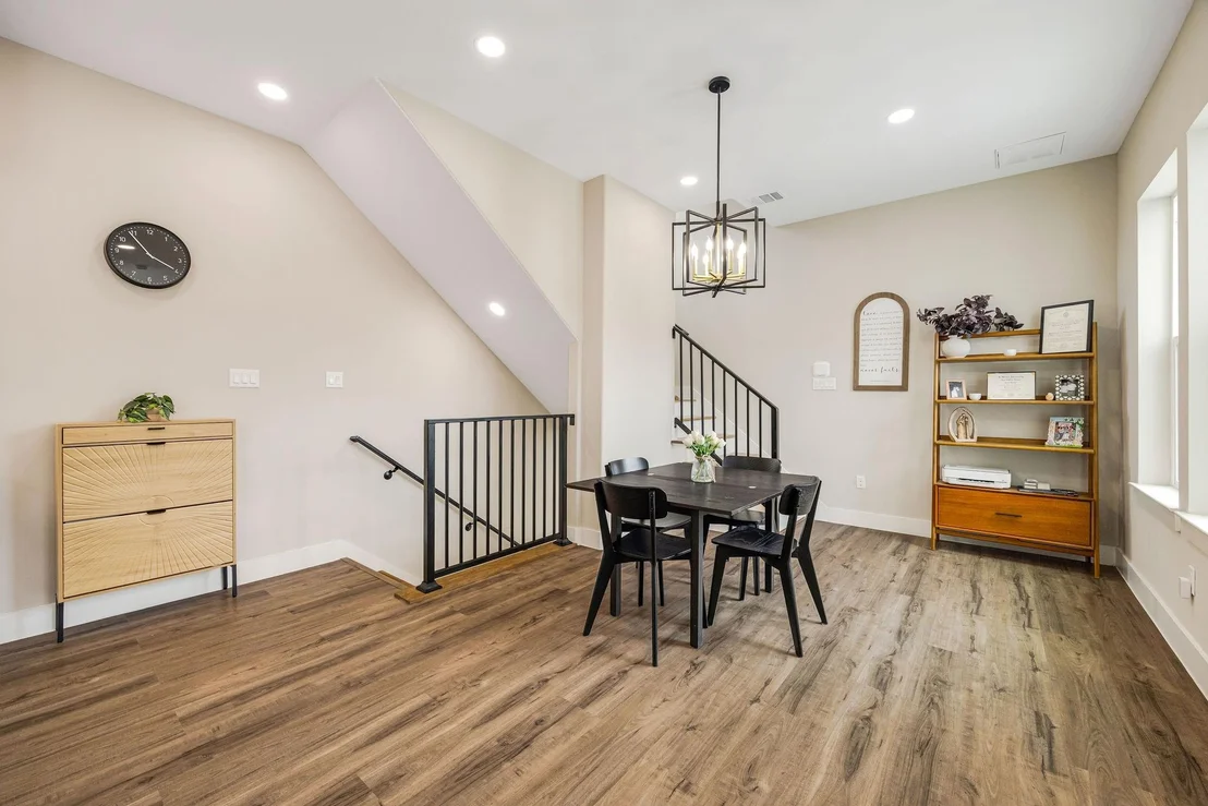 Photo of 355 Cavalcade Street