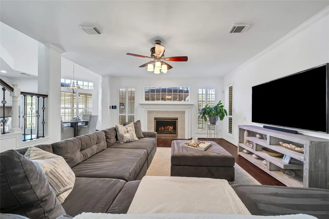Photo of 15122 Windsdowne Lane
