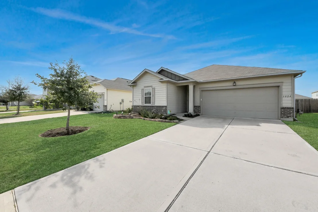 Photo of 1024 Banyon Tree Lane