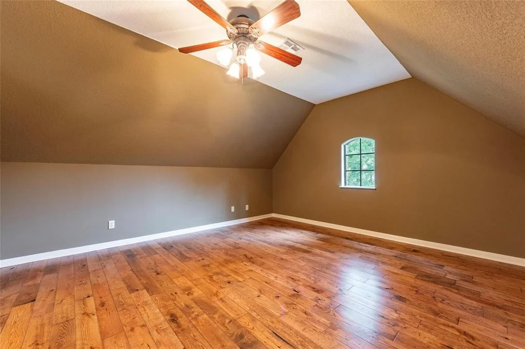 Photo of 2209 Oak Drive