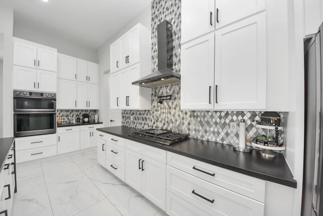 Photo of 627 Lily Lane