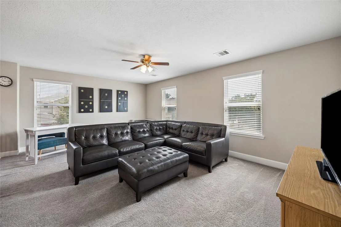 Photo of 1851 Commons Glen Drive