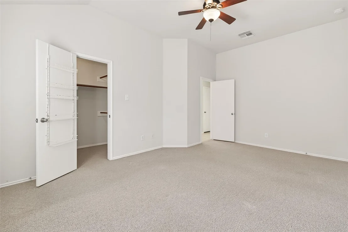 Photo of 11034 Knobbley Oak Court