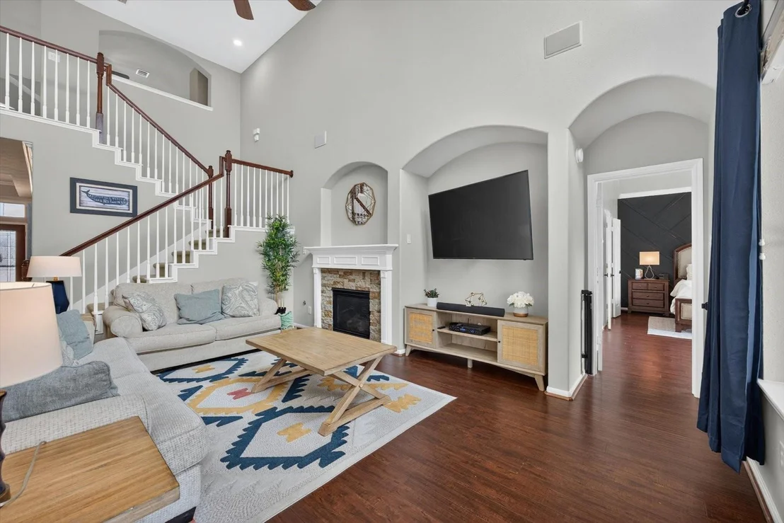 Photo of 9231 Barnsford Lane