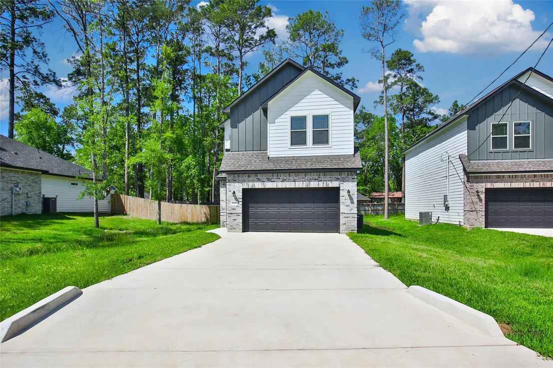 Photo of 1410 Glenoaks Drive