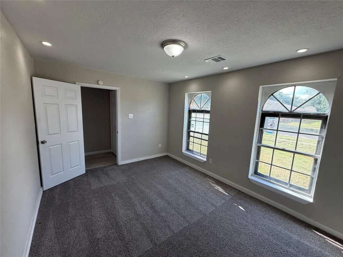 Photo of 6618 Trigate Drive