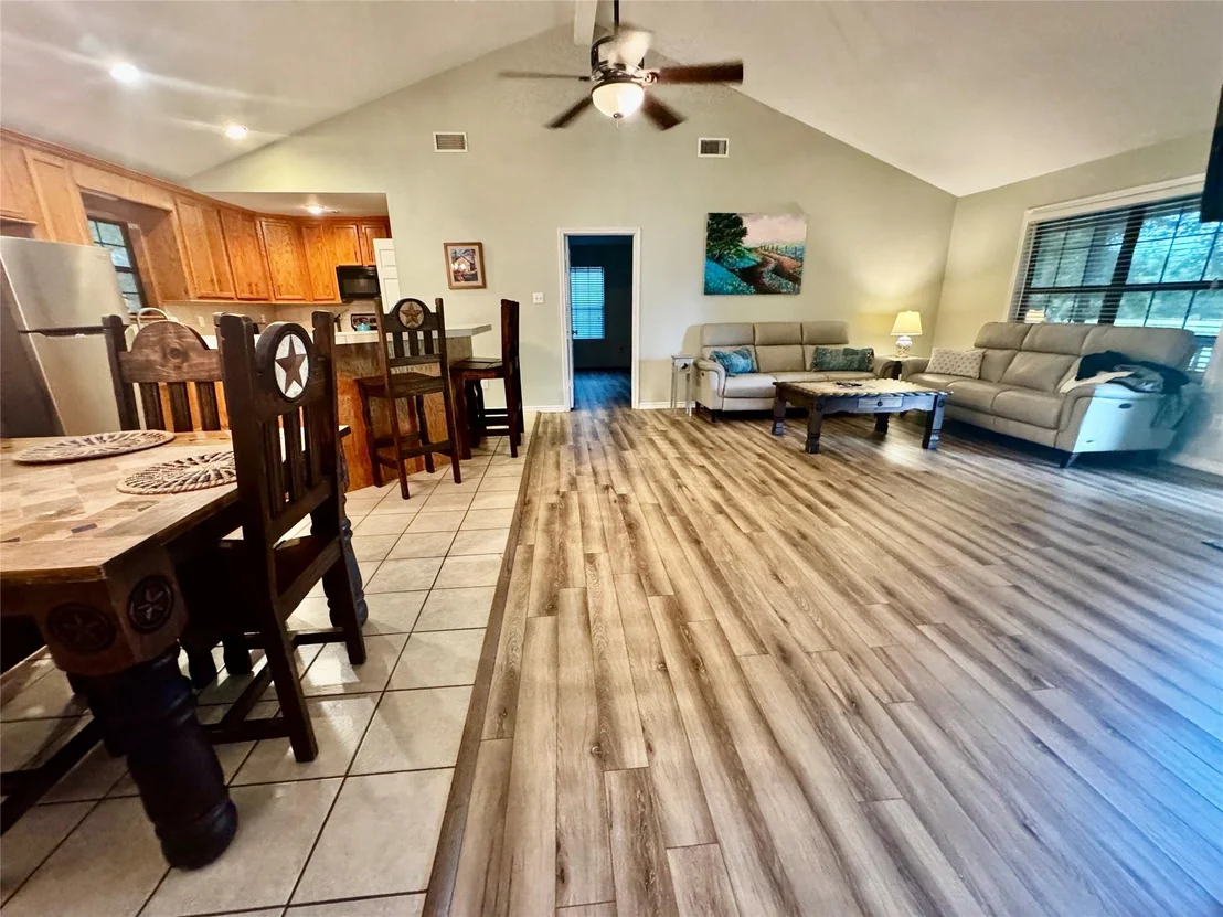 Photo of 148 Crest Lane