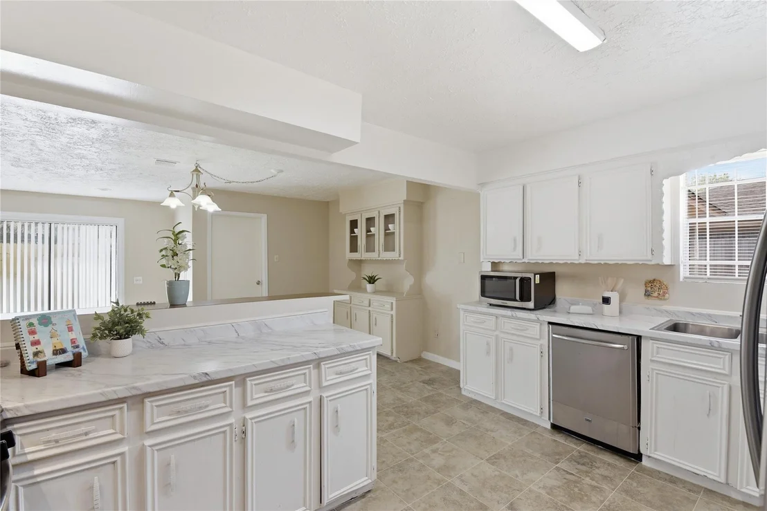 Photo of 9211 Benning Drive