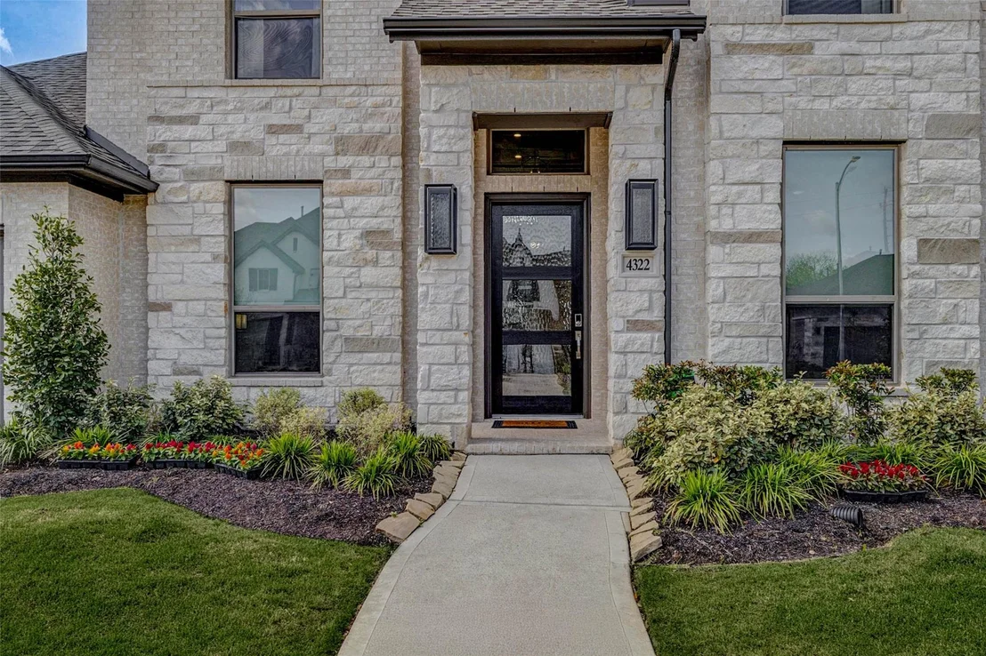 Photo of 4322 Southpoint Way
