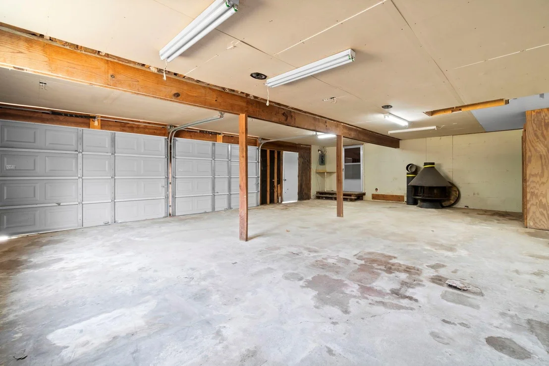 Photo of 2292 Rolling Hills Road