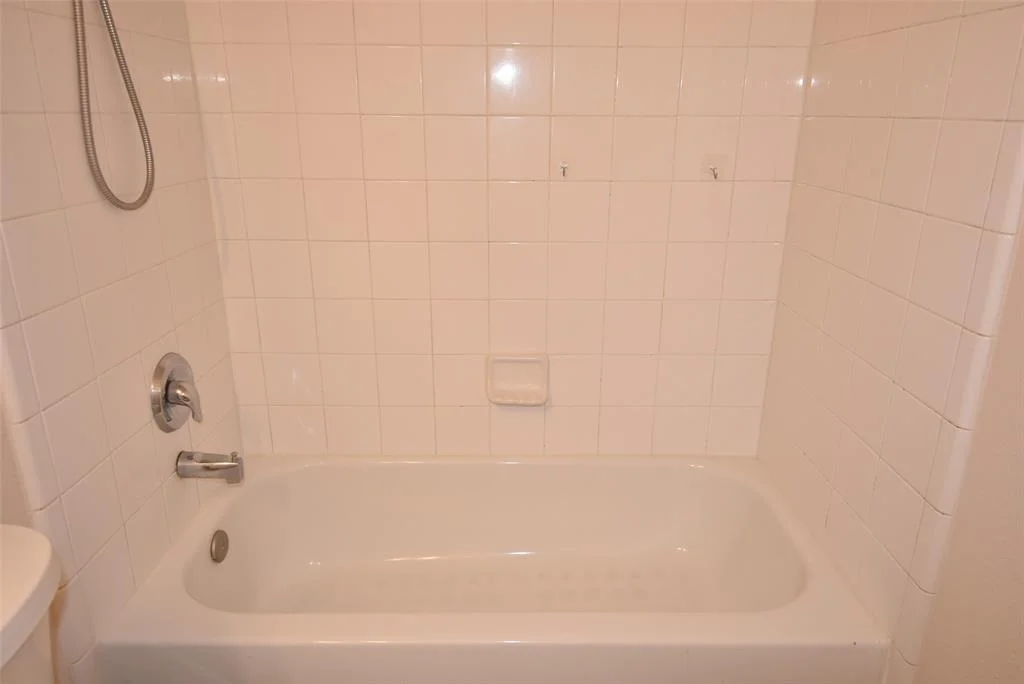 Photo of 21399 Forest Colony Drive