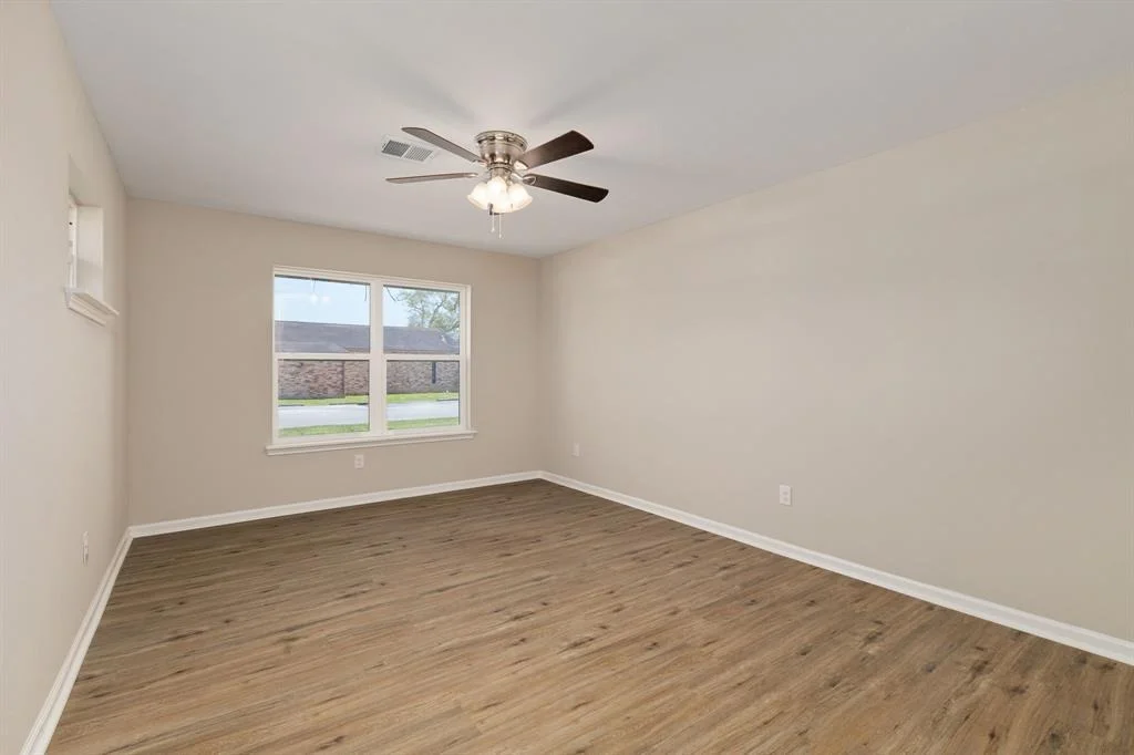 Photo of 801 Chenango Drive