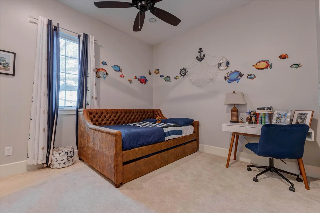 Photo of 2111 Saxon Drive