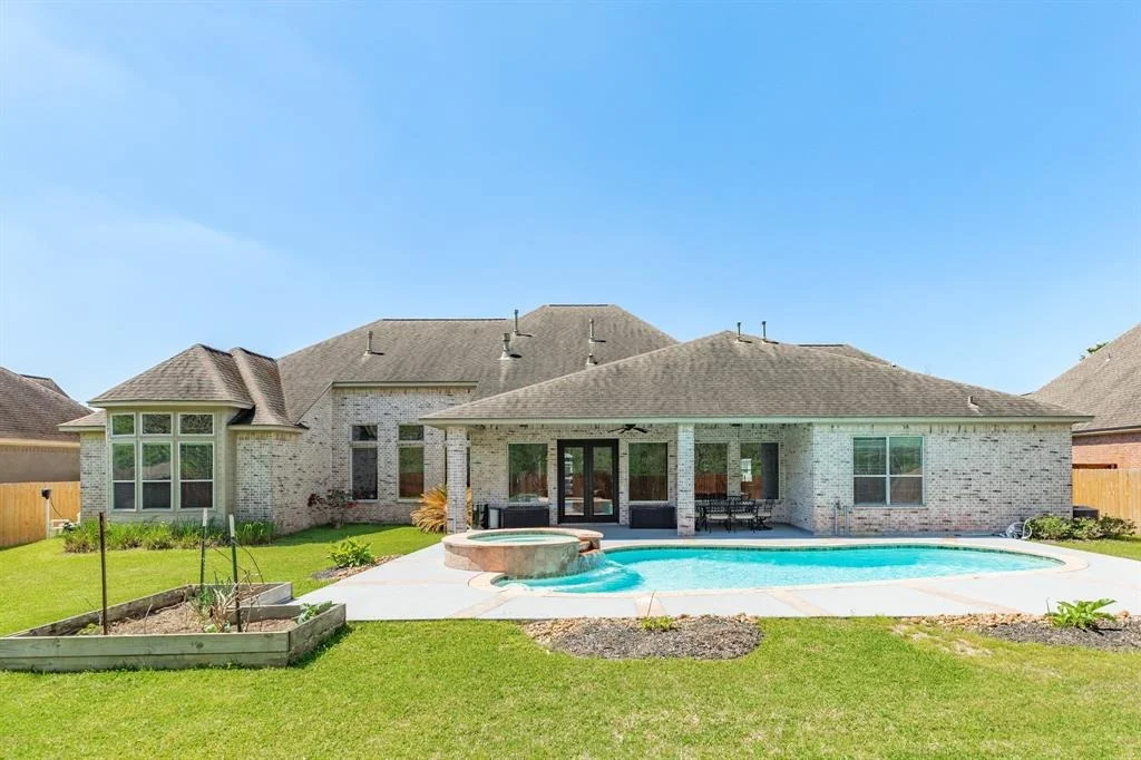Photo of 230 Arrowhead Drive