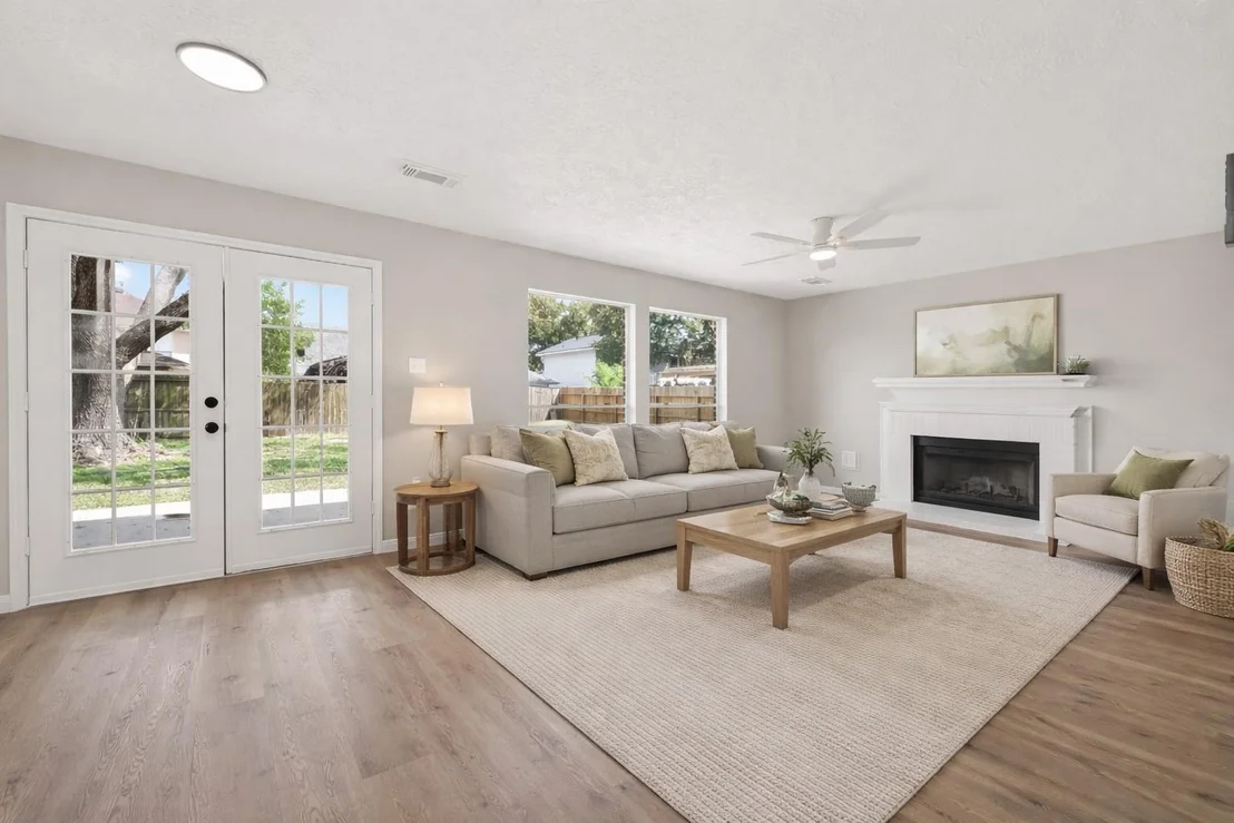 Photo of 1027 Long Prairie Drive