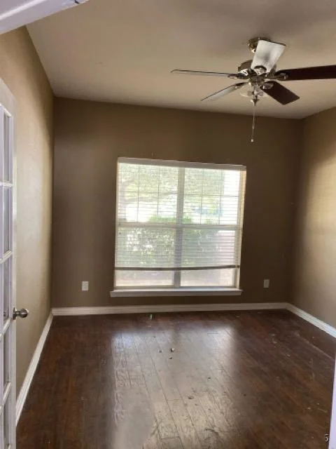Photo of 1125 Shadow Glenn Drive