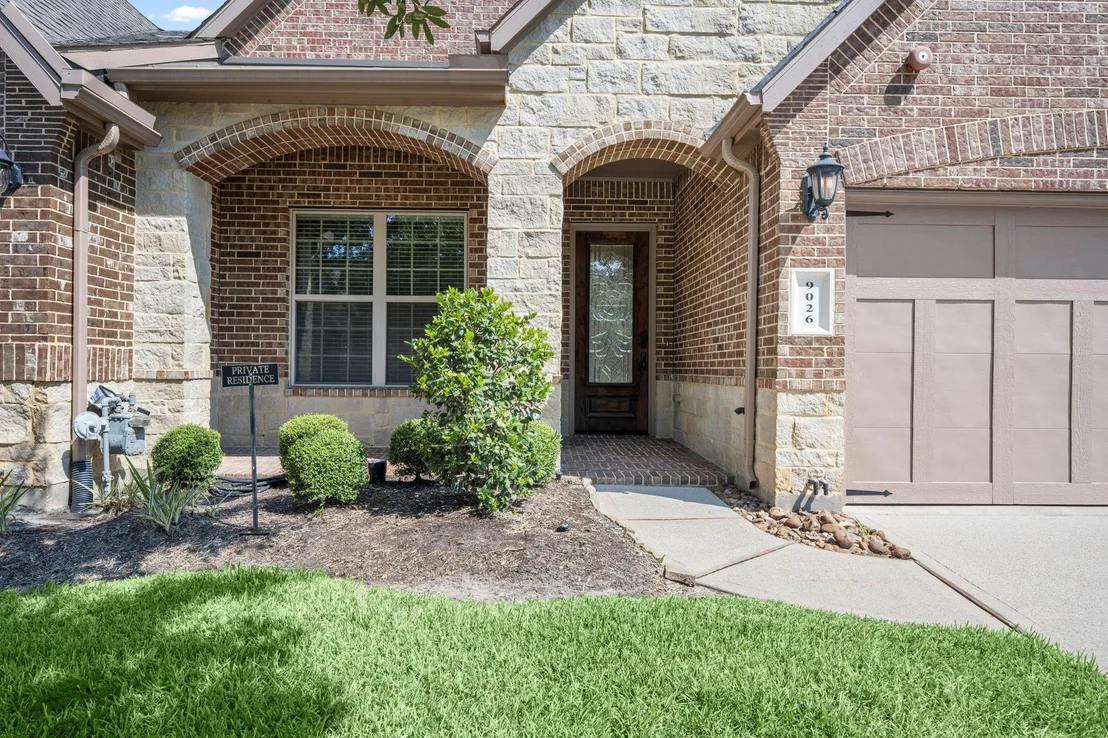 Photo of 9026 Centennial Drive
