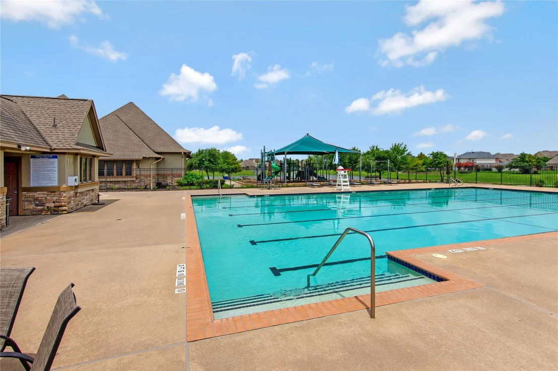 Photo of 21406 Avalon Queen Drive