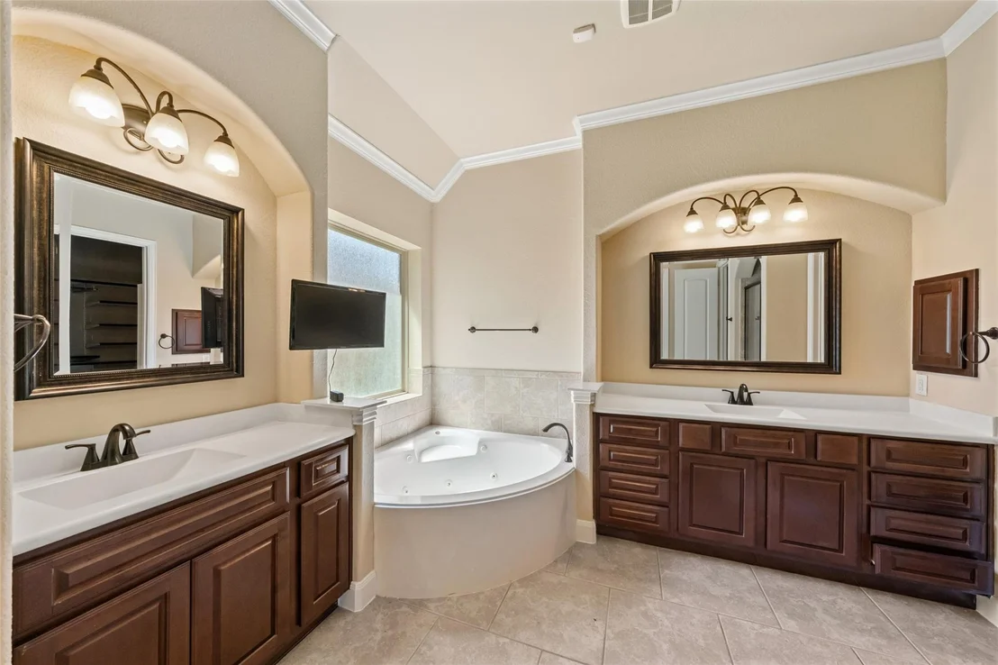 Photo of 1809 Lily Meadows Drive