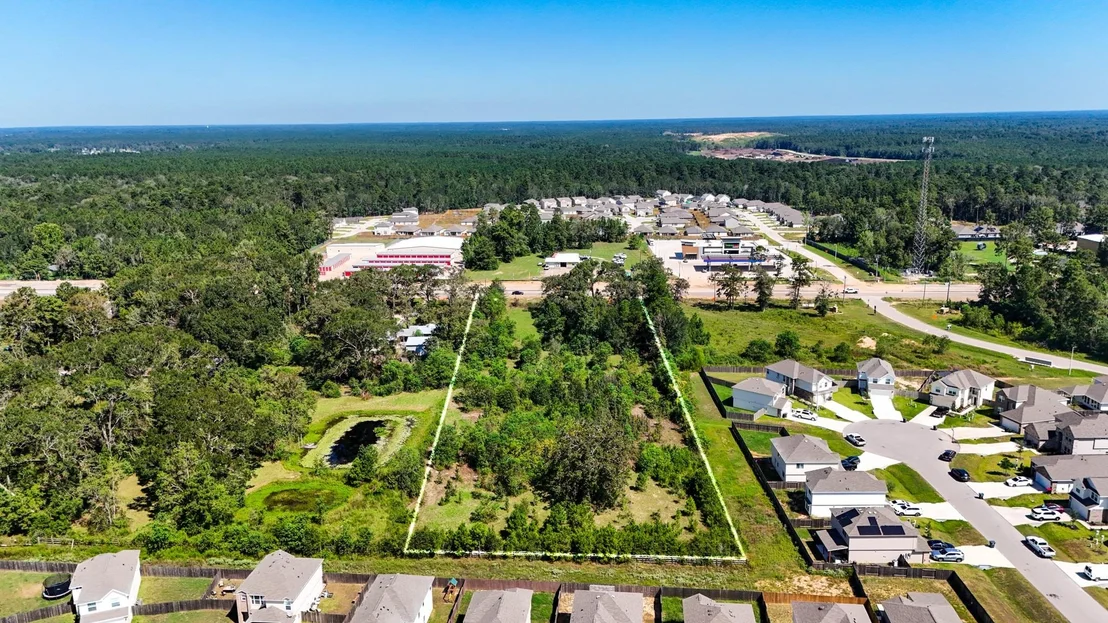 Photo of 17652 Hwy 105 E