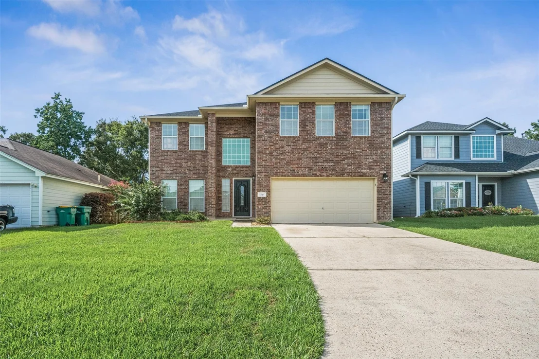 Photo of 1815 Northampton Drive