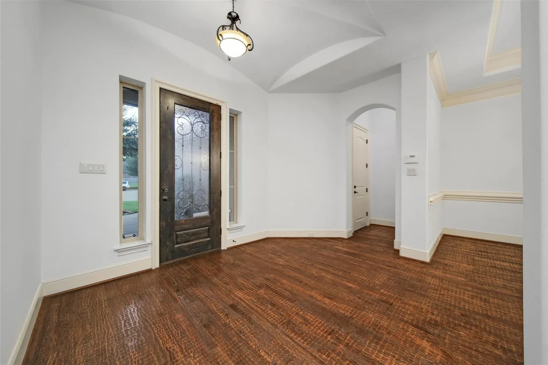 Photo of 5202 Creekland Circle
