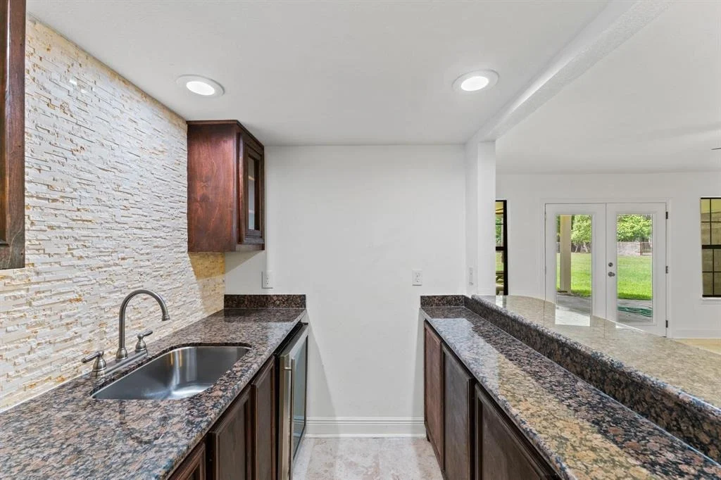 Photo of 3310 Riviera Lane