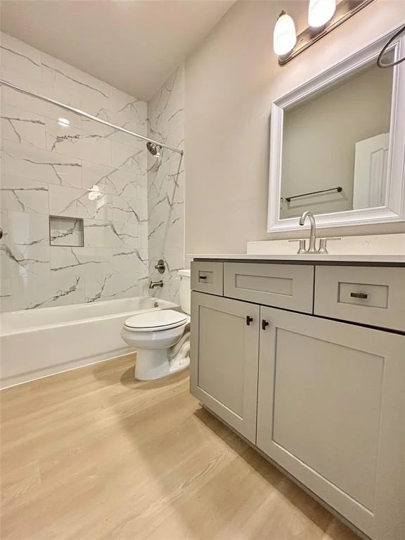 Photo of 607 W Bayshore Drive