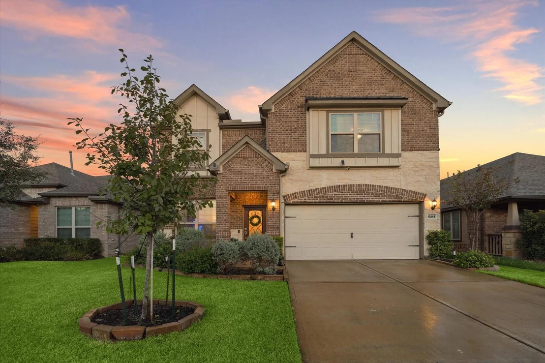 Photo of 5218 Monarch Belle Lane