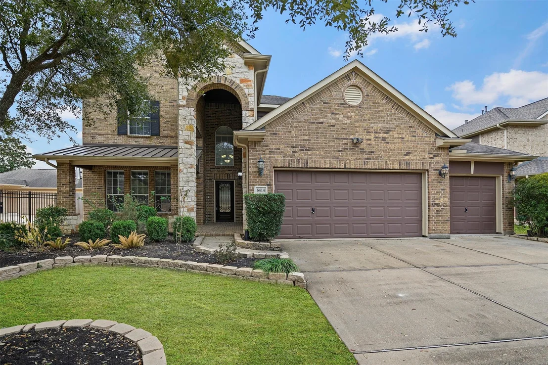 Photo of 6414 Cedardale Falls Drive