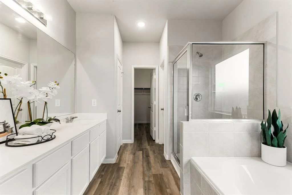 Photo of 24730 Bastiani Canvas Lane