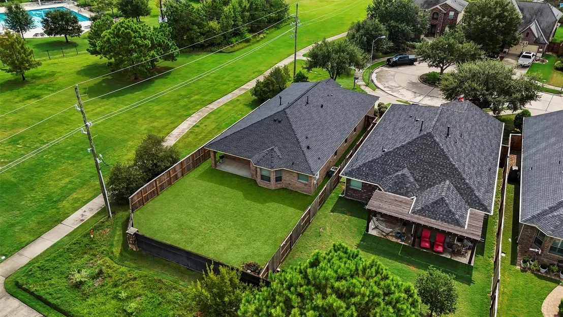 Photo of 6102 Harmony Park Lane